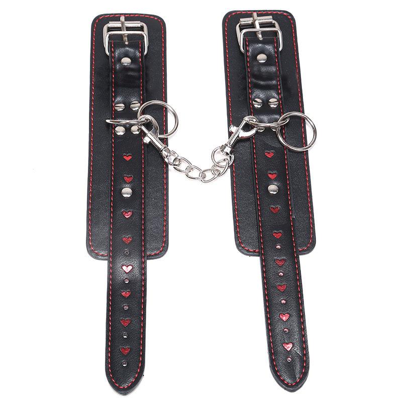 Candiway Adult SM Roleplay Products Soft Adjustable Padded Leather Wrist Handcuffs Bondage Restraint Sex Toys For Couples
