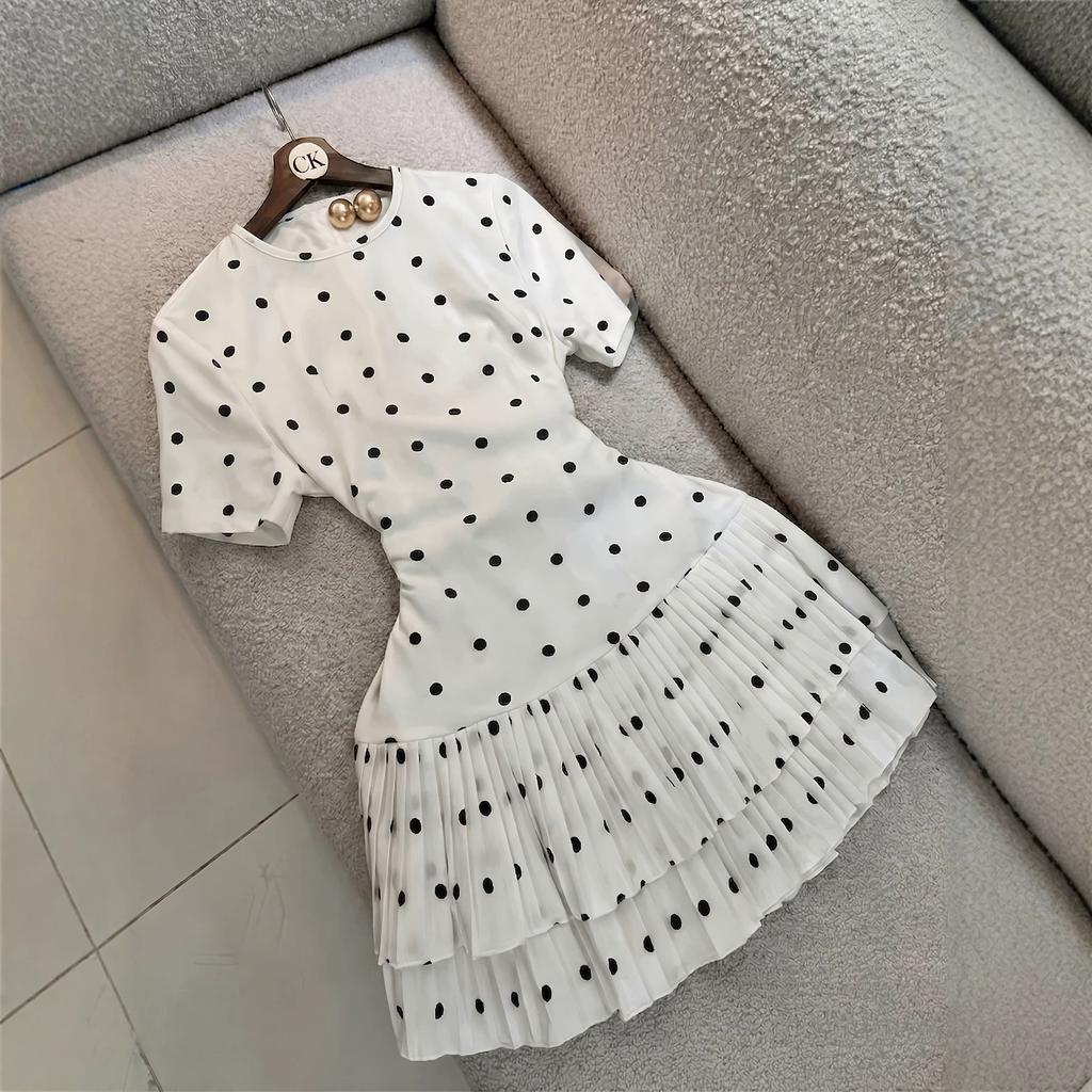 French vintage polka dot waist-cinching dress, short sleeve, round neck, double-layer pleated hem, new girlish look