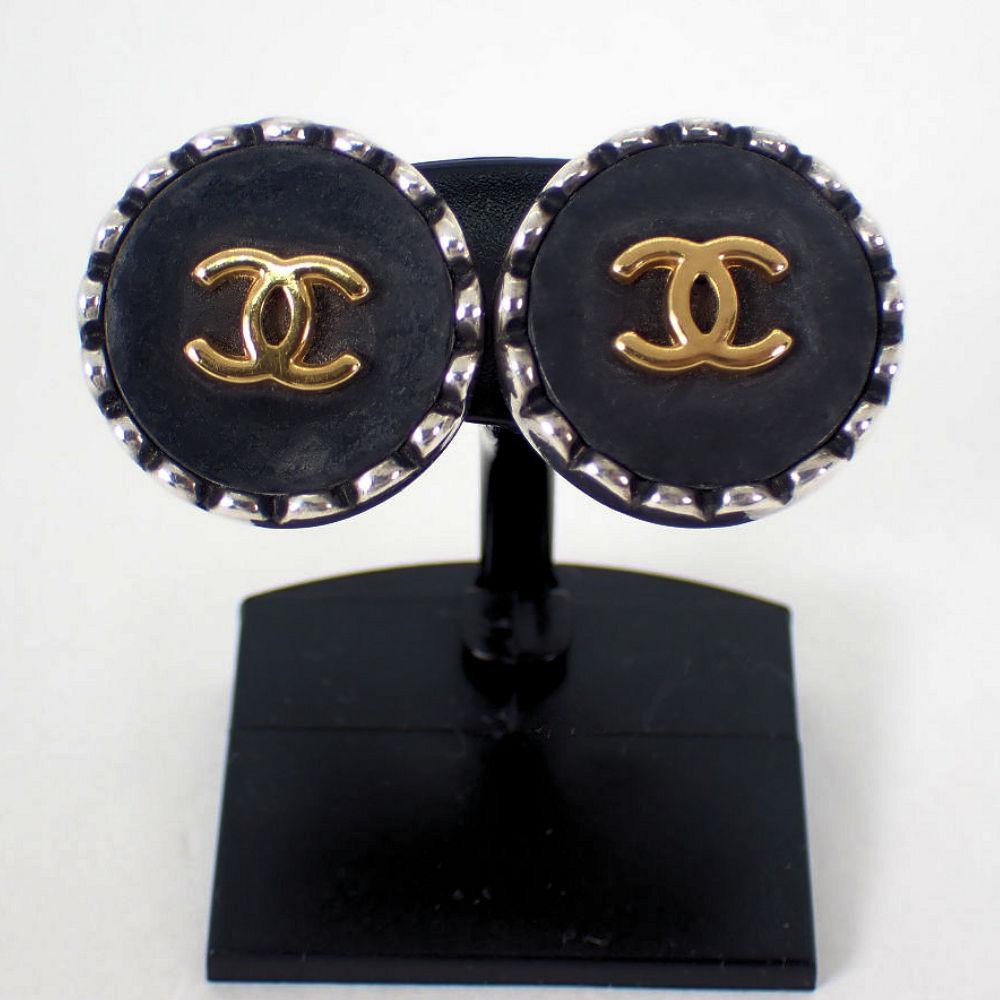 [Pre-owned] CHANEL Vintage Coco Mark Earrings/j2-2
