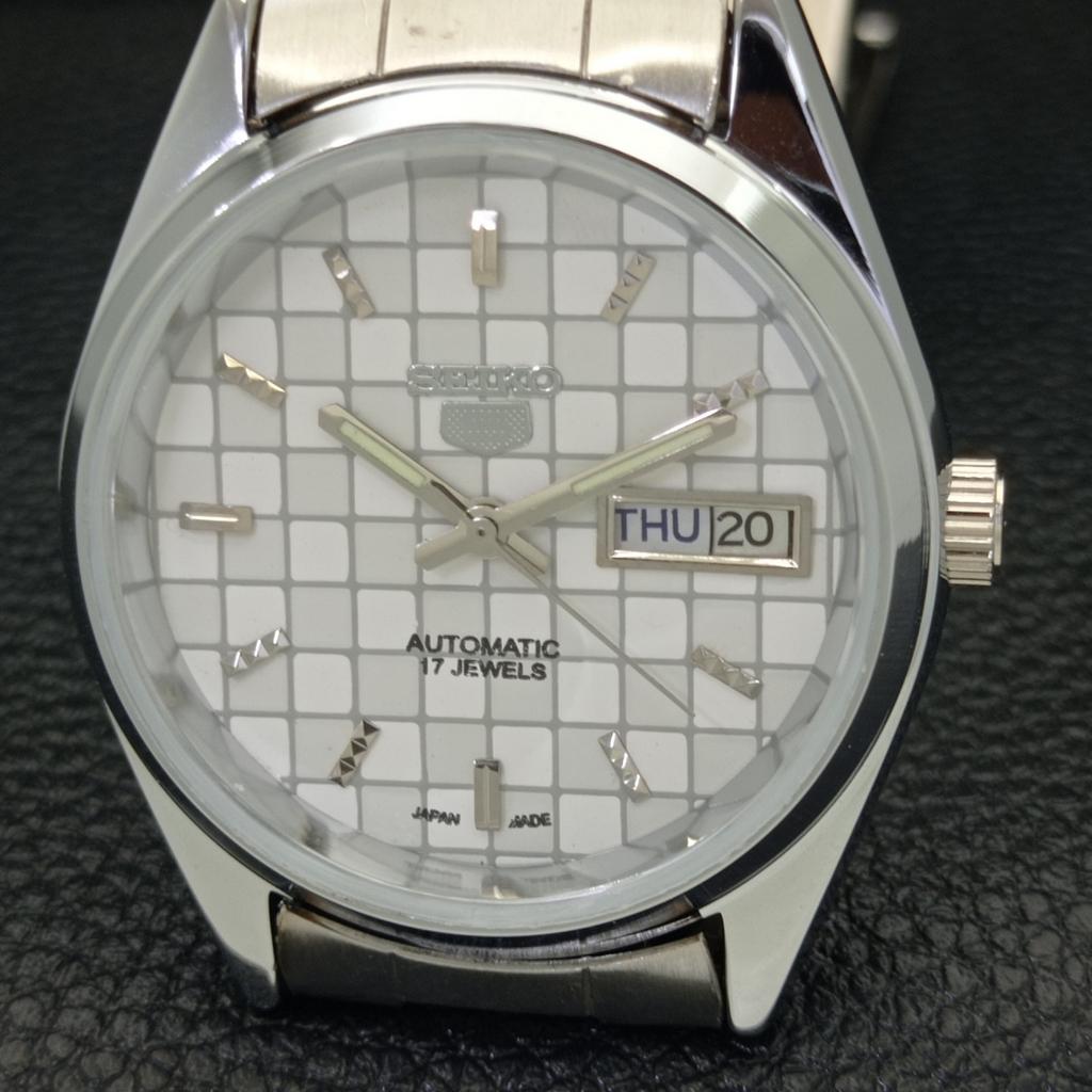 REFURBISHED SEIKO 5 AUTOMATIC MENS WATCH JAPAN MADE WHITE DIAL CUSTOM A440098-2 QV90-a440098