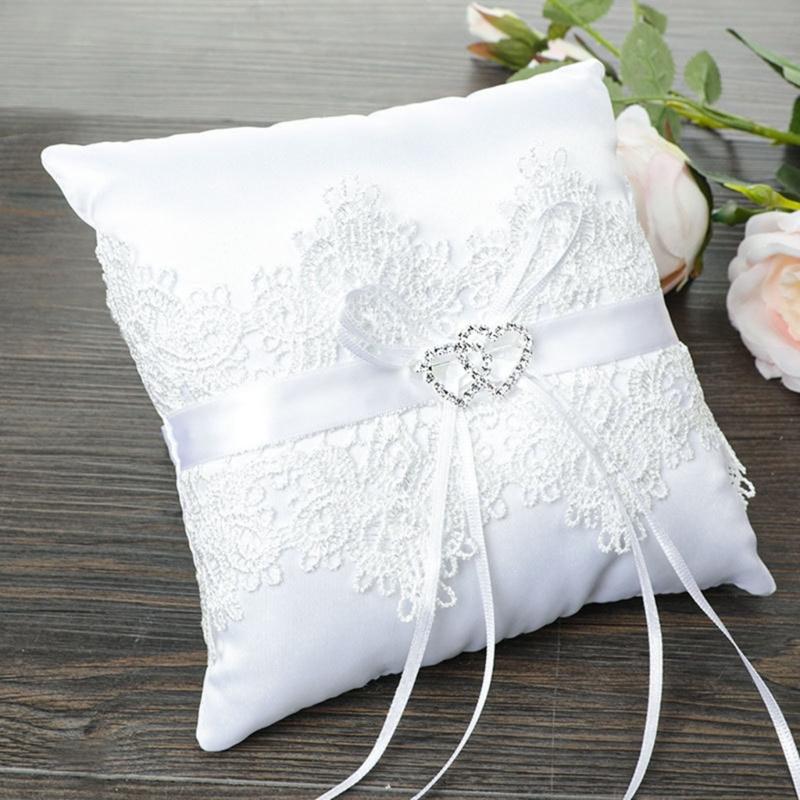 15cm Elegant Double Heart Rings Cushion Decor Delicate Lace Rings Pillow Bridal Rings Pillow for Wedding Dating Ceremony