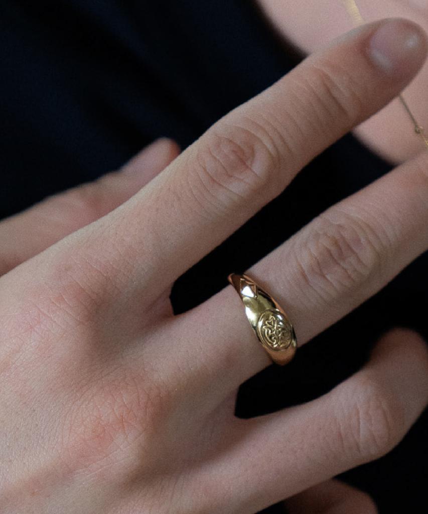 Idusum Wing Stud Ring (Silver 925, 14K Gold Plated Ring)