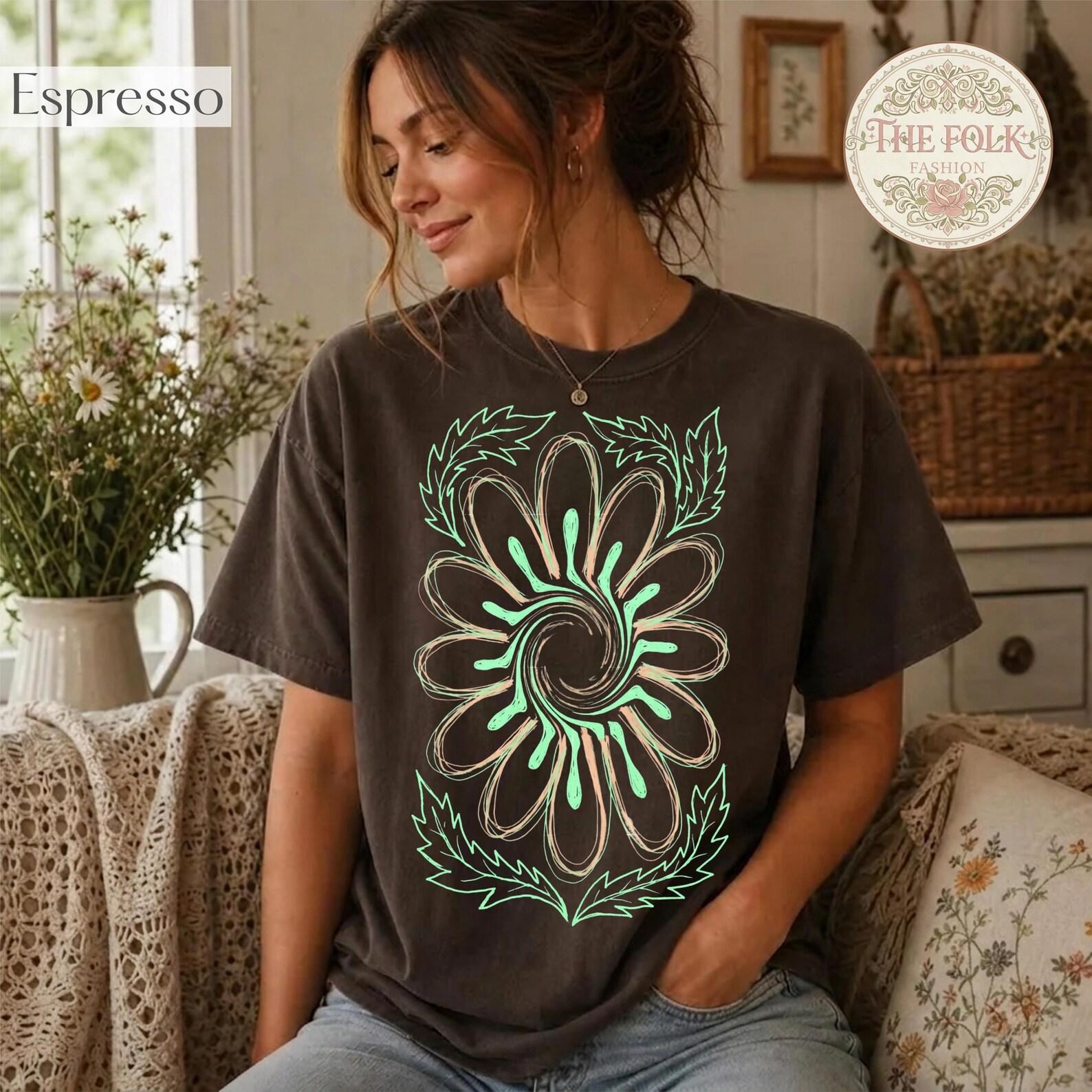 Groovy Daisy Shirt, 70s Retro Floral Tee, Abstract Mint Flower T-shirt, Vintage Daisy Graphic Shirt, Daisy Flower Shirt Comfort Colors 4XL