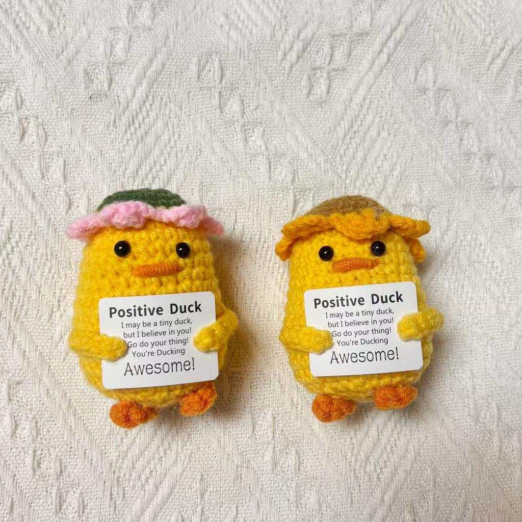 Zabawna Szydełkowa Pozytywna Energia Słonecznik Kaczka Lalka z Kartką Dekoracja Domu Pokoju Ręcznie Robiona Dzianinowa Kaczka Ozdoba na Biurko Prezenty