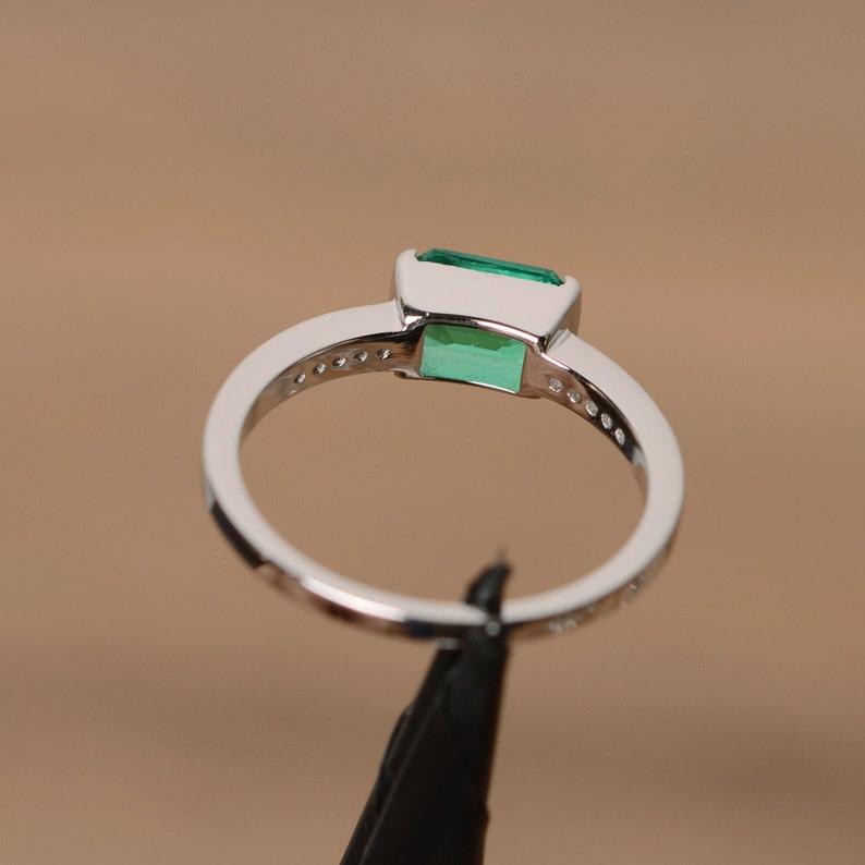 Women's Green Lab Emerald Gemstone Ring 925 Sterling Silver May Birthstone Engagement & Wedding Wear Stantement Ring