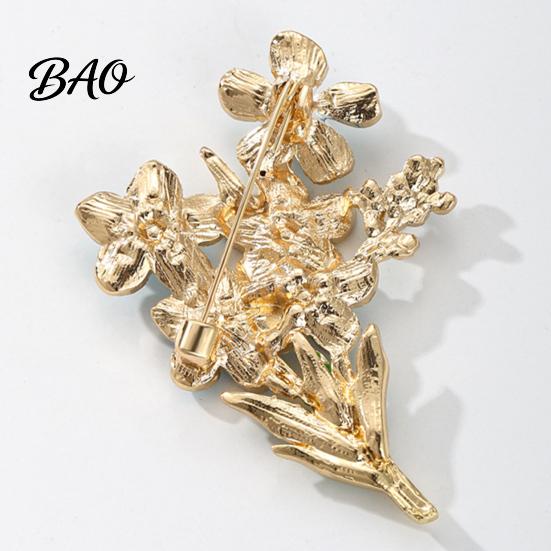 Unique Jewelry for Daily Wear Forget Me Not Flower Brooch, Alloy Blue Floral Lapel Pin, Memorial Enamel Gold Metal Pin Brooch Coat, Dress, Hats, Bags,