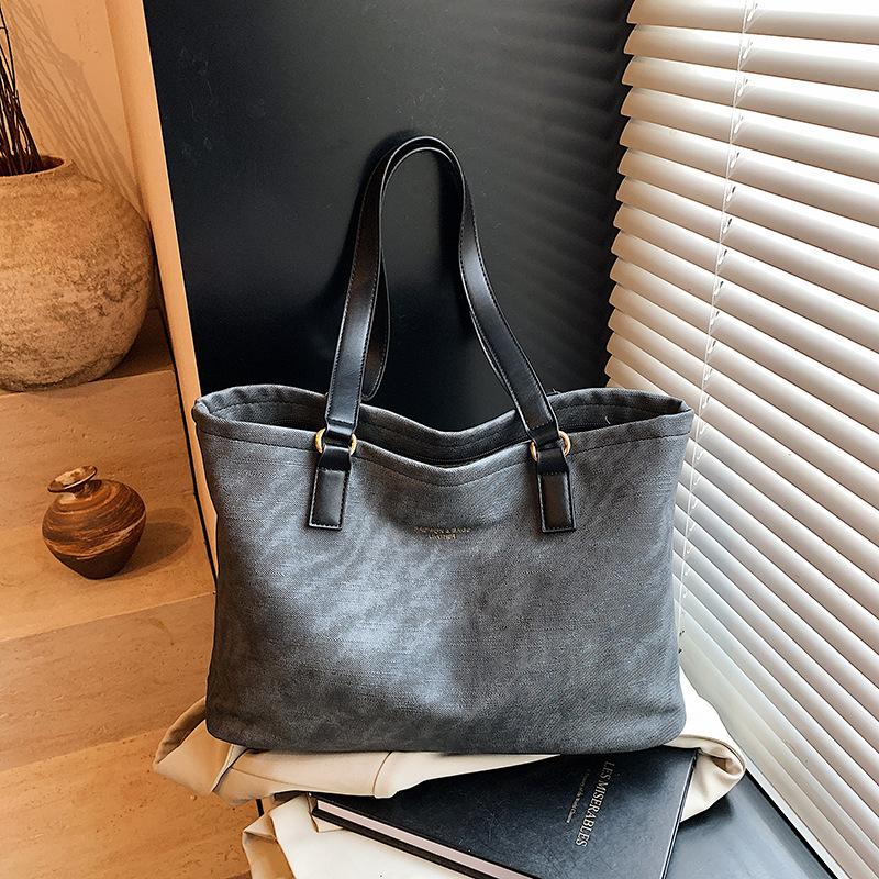 Popular Niche Design High-end Tote Bag Large-capacity Commuter Leisure Canvas Bag Texture Shoulder Bag Women