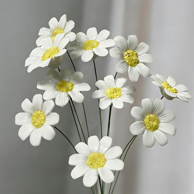 6/8/10pcs Ceramic Daisy Flowers Handcrafted Eternal Blooms DIY Ornament Home Decoration / Outdoor Photography