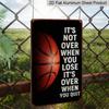 2D Flaches 1 Stück Basketball Motivationsspruch Metallschild 7,87x11,81 Zoll - Aluminium Inspirierendes Sportdekor für Zuhause, Garage, Man Cave, Fitnessstudio - Langlebig