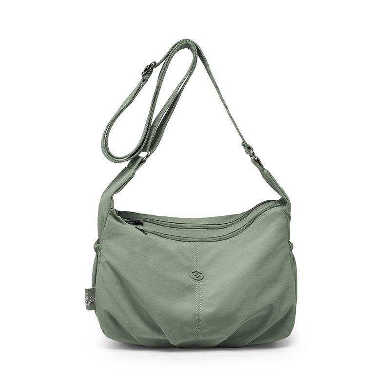 Lässige leichte mehrlagige Umhängetasche Damen neue minimalistische Stil Arbeits-Nylon-Pendler-Tasche Sport-Schultertasche