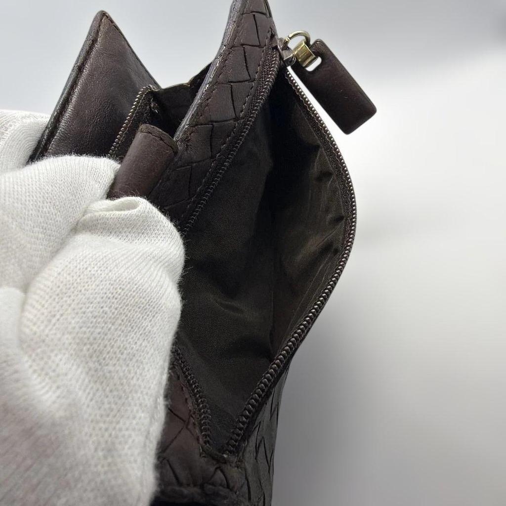 Used Bottega Veneta Intrecciato Bi-fold Wallet - Men's / Women's