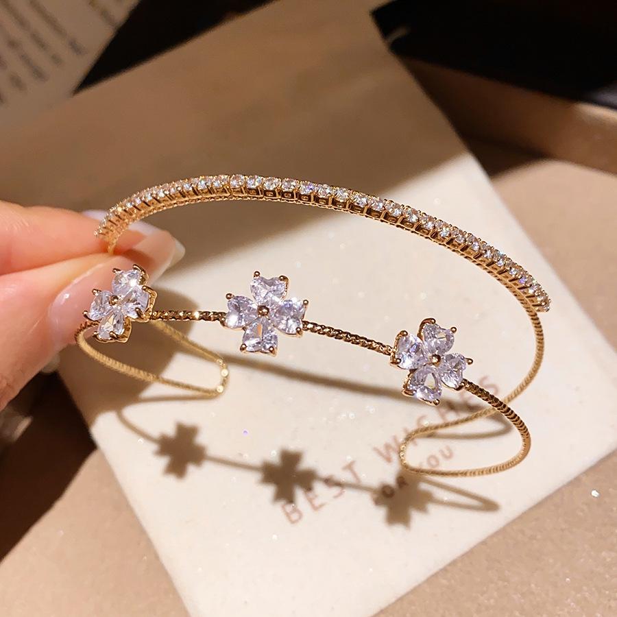 Gold Petal Zircon Flower Open Cuff Bracelet - Elegant Versatile Hand Jewelry