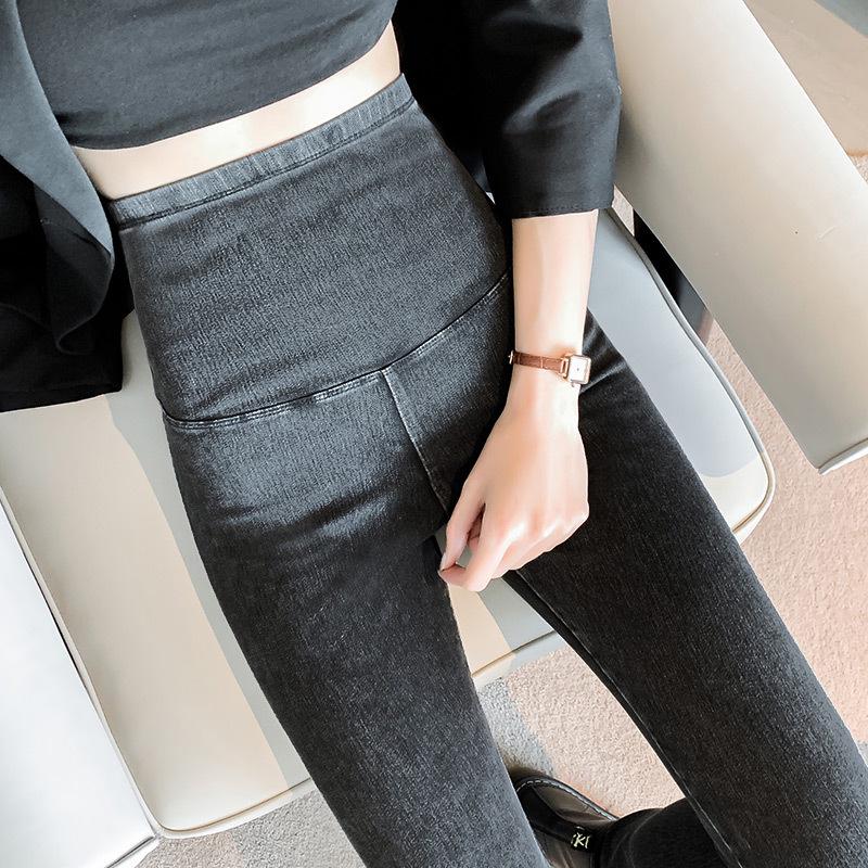 Women's Plus Size Slimming Shark Pants: Velvet-Lined Denim for Spring/Autumn