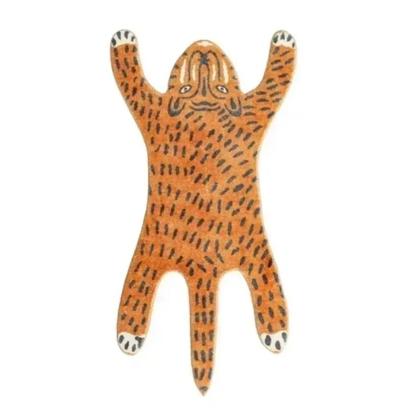 Shaped Children's Bedroom Carpets Home Decor Light Luxury Fashion Minimalist Cute Cartoon IG Soft Bedside Polyester Rugs