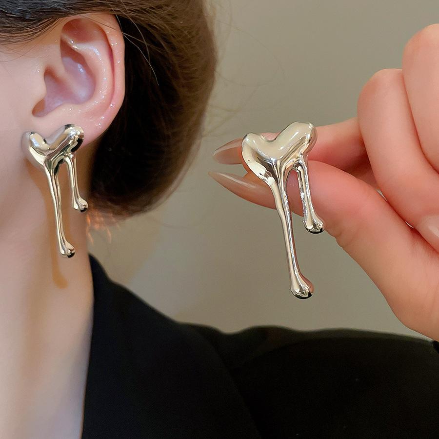 Silver Needle Super Fairy Elegant Bow Flower Stud Earrings French Light Luxury Earrings Literary Style Sweet Versatile Earrings