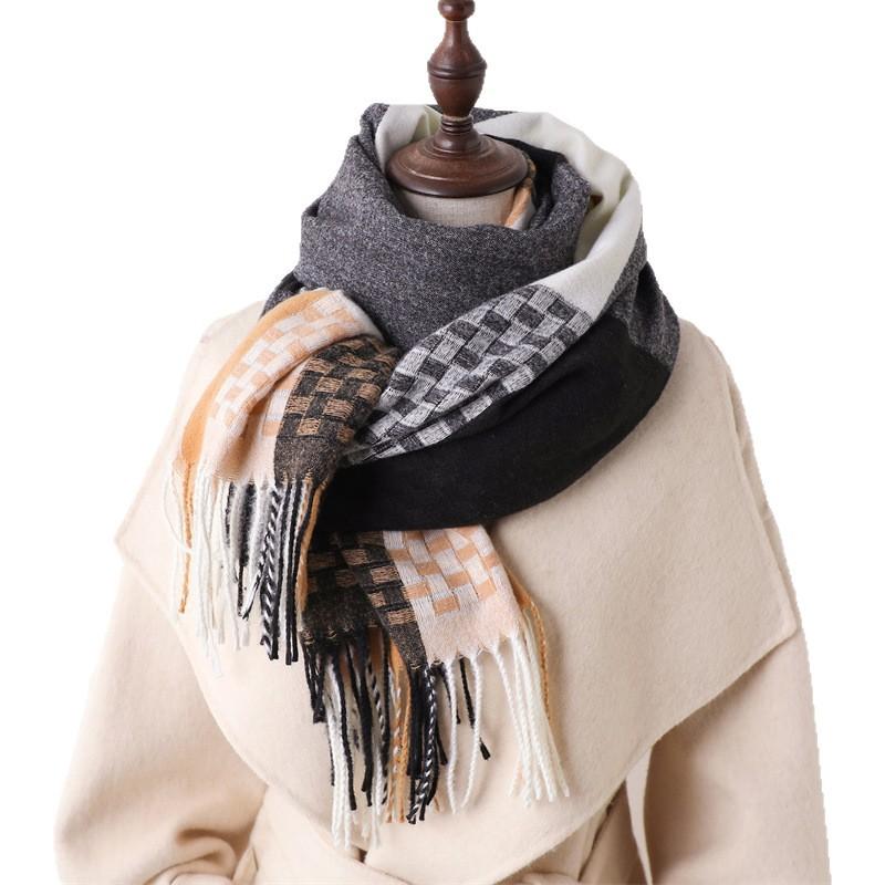 Interwoven Plaid Autumn And Winter Warm Scarf Women'S Shawl Fashion Versatile Commuter Fringed Imitation Cashmere Scarf
