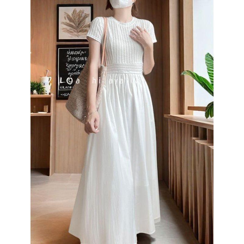 Elegant Slim-fit Round Neck Patchwork Dress for Women - Waist-cinching Solid White, Gentle Style, Summer Long Dress