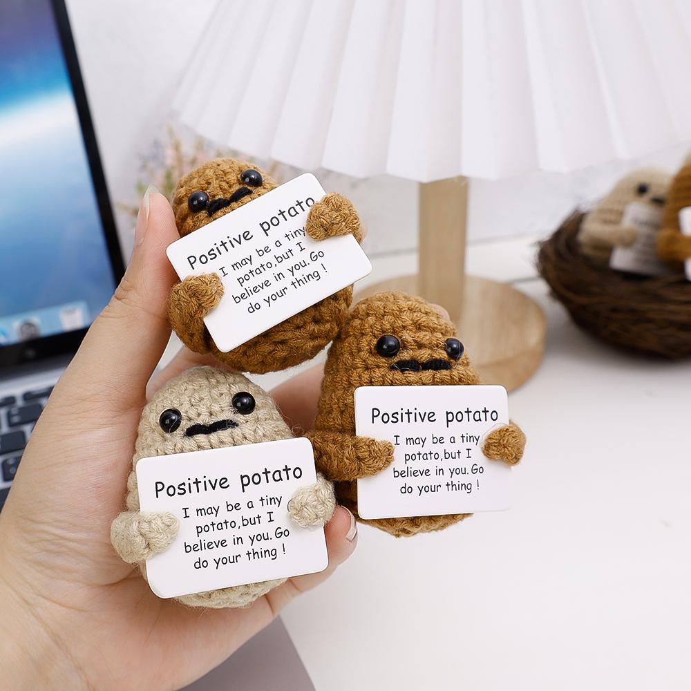 Pozytywna Energia Ziemniak Przytulanka Kieszonkowy Uroczy Mini Zabawny Dzianinowy Szydełkowy Ziemniak z Kartką z Wiadomością Zabawki dla Dzieci Dekoracja Domu na Boże Narodzenie Prezent