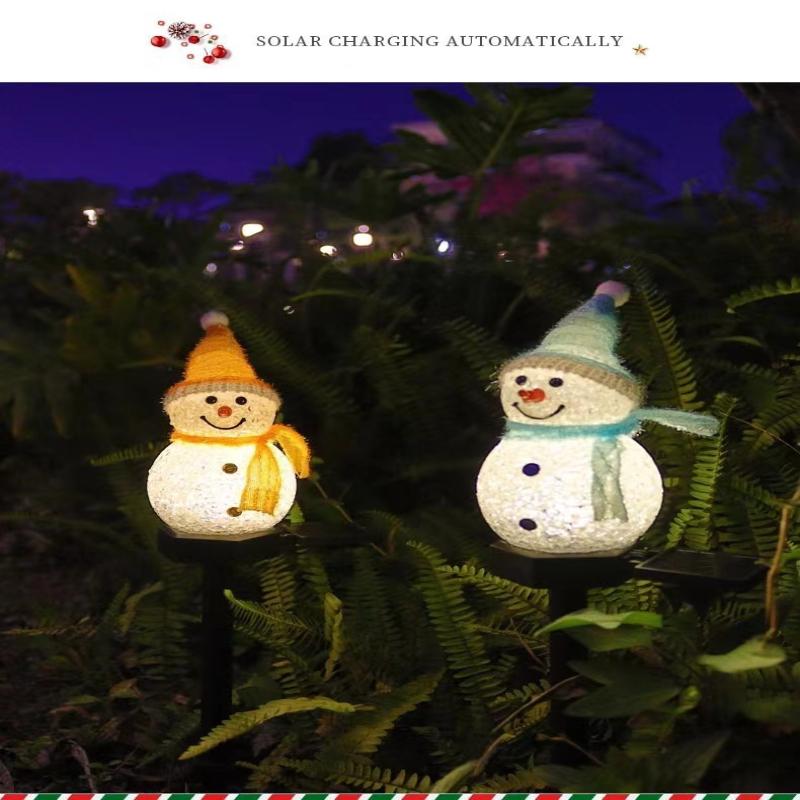 1Pc Solar Snowman Plug-in Light Christmas Decoration Atmosphere Outdoor Garden Lawn Light Christmas Night Light Snowman