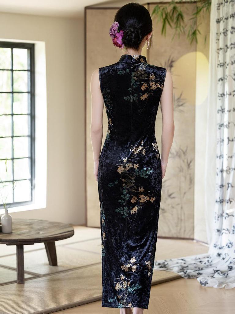 Cheongsam retro din catifea în stil Minguo fără mâneci - Colecția Toamnă 2025, Design de înaltă clasă (Model 7503)