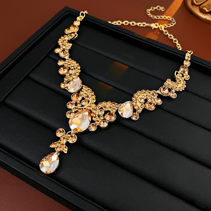 Elegant French Inlaid Diamond Teardrop Pendant Necklace