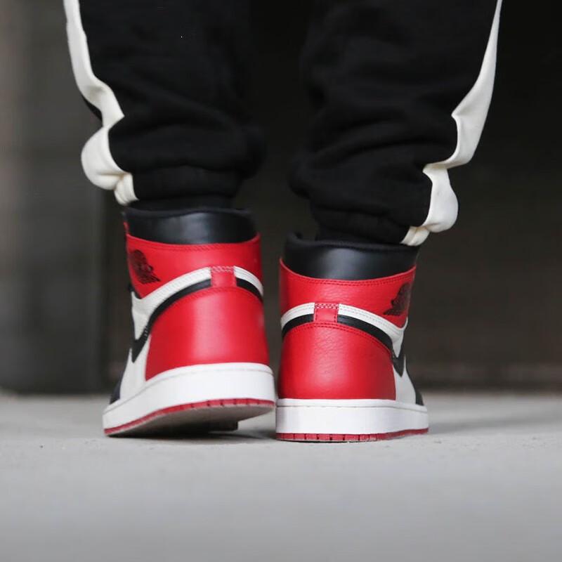 Jordan 1 Retro High Bred Toe GS 575441-610
