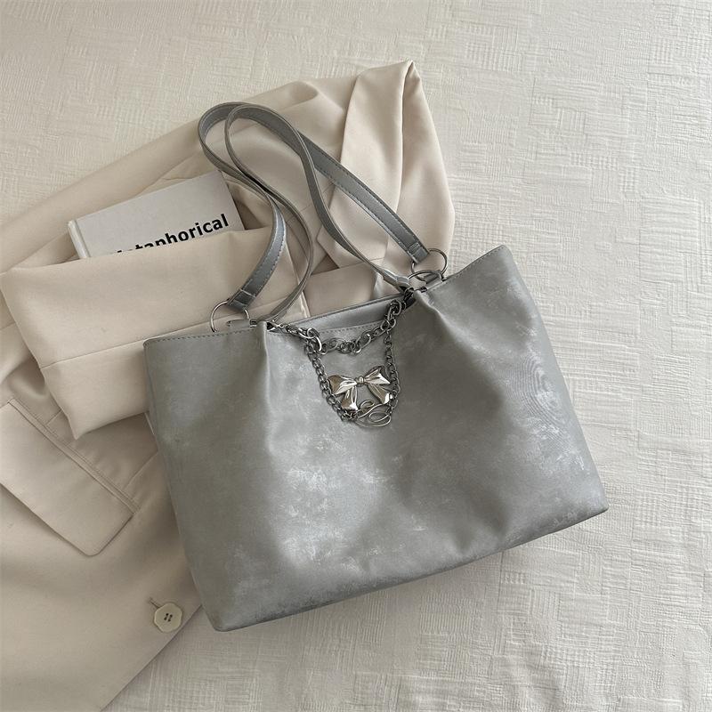 

New urban large-capacity fashionable and simple solid color casual solid color pendant exquisite single shoulder diagonal span armpit bag серый