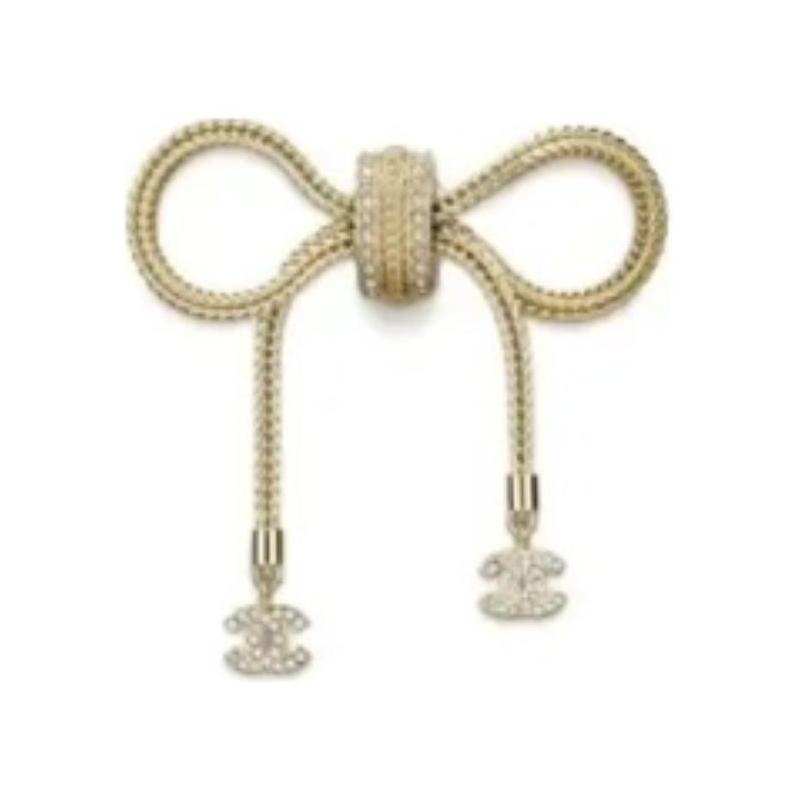 

CHANEL [24K New Product] Pattern Design - Brooch Women s Gold золотий