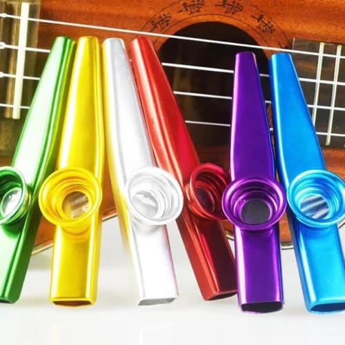 7-Piece Kazoo Musical Instrument for Kids, Simple and Easy To Learn Musical Instrument, Portable Educational Instrument for Beginners To Practice Play