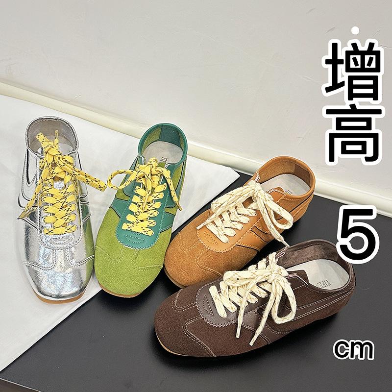 2025 autumn leather Forrest Gump shoes casual versatile sports shoes retro lace-up niche low-top inner Zengde training shoes women