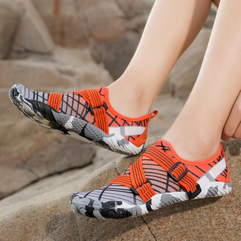 Men Swimming Water Shoes Women Barefoot Aqua Shoes Upstream Outdoor Beach Sandals Yoga River Sea Diving Surfing Wading Sports Sneakers