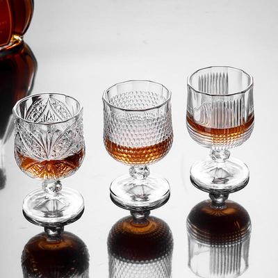Exquisite Vintage Engraved Glass Liqueur Wine Glass - High-Stemmed, One-Shot, High-Value Mini Glass