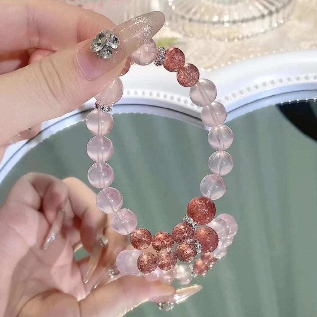 Originales Nischen-Design Natürliches Litschi-Rosa Kristallarmband Erdbeer-Kristallperlenarmband DIY-Kristallarmband wie auf Xiaohongshu gesehen
