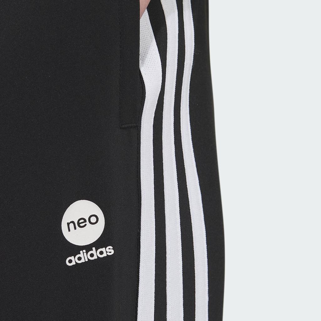 adidas Neo Dreistreifen Colorblock Kordelzug Cropped Sporthose Damen Unterteile Schwarz IK2428