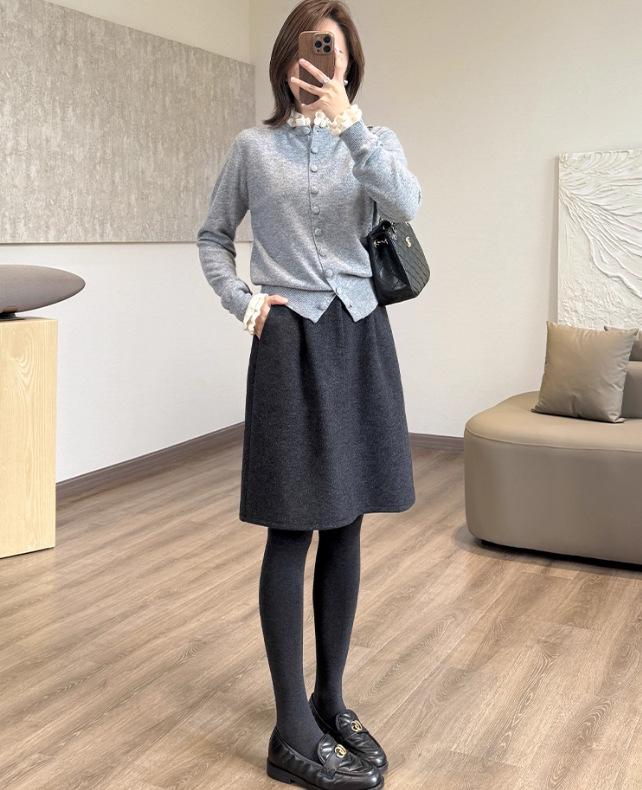 Women's Elegant A-line Wool Blend Skirt with Elastic Waist for Autumn/Winter