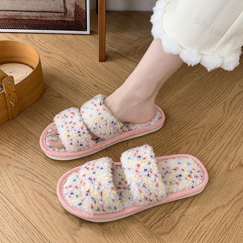 Large Size Women's Plush Shoes Autumn Winter Warm Non Slip Indoor Cotton Slippers Lightweight Comfortable Soft Sole Home Shoes