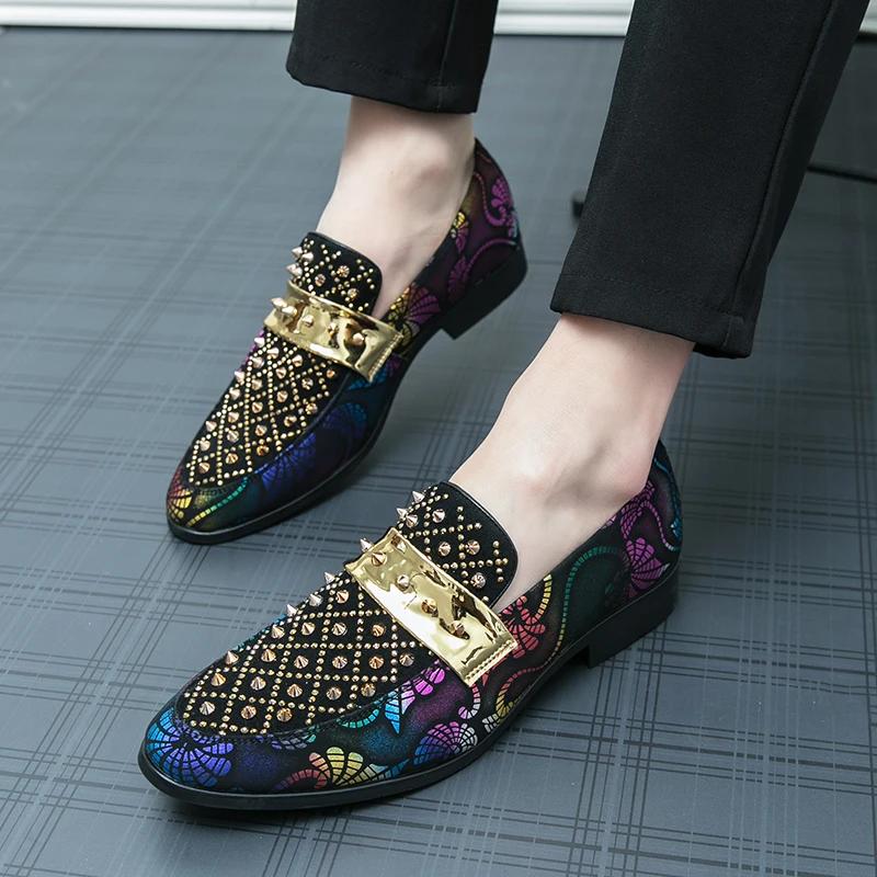 Luxury Designer Men's Studded Rivet Spike Slip On Mens Shoes Man British Rock Punk Wedding Dress Homecoming Shoes for Men