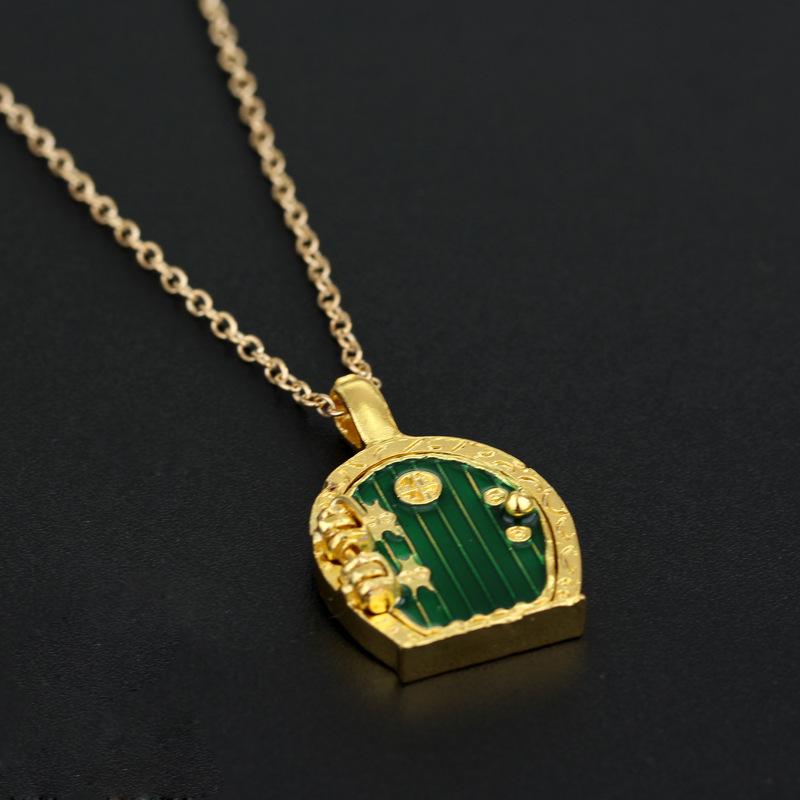 Hobbit Birdcage Alloy Necklace with Openable Pendant; Hobbit Door Ornament Necklace; Suitable for Both Men and Women