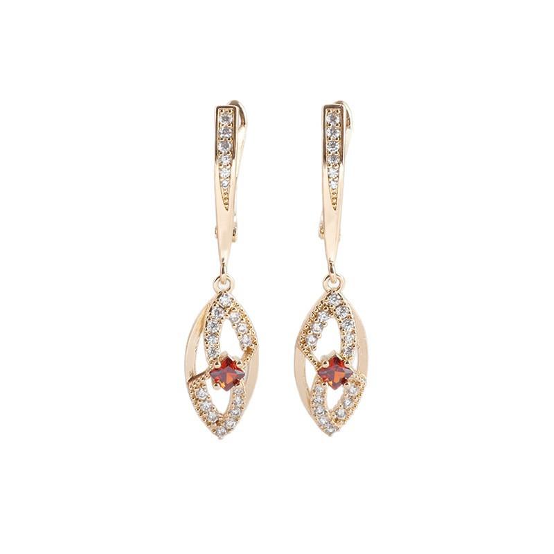 Hot Selling European and American Niche French Earrings with Crystal Inlaid Sweet Long Earrings