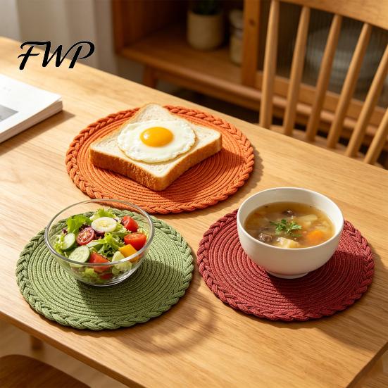 Heat Buffer Table Mat 12 Inch Round Placemats, Polyester Woven Braided Place Mats, Durable Washable Resistant Circle Dining Mats for Kitchen