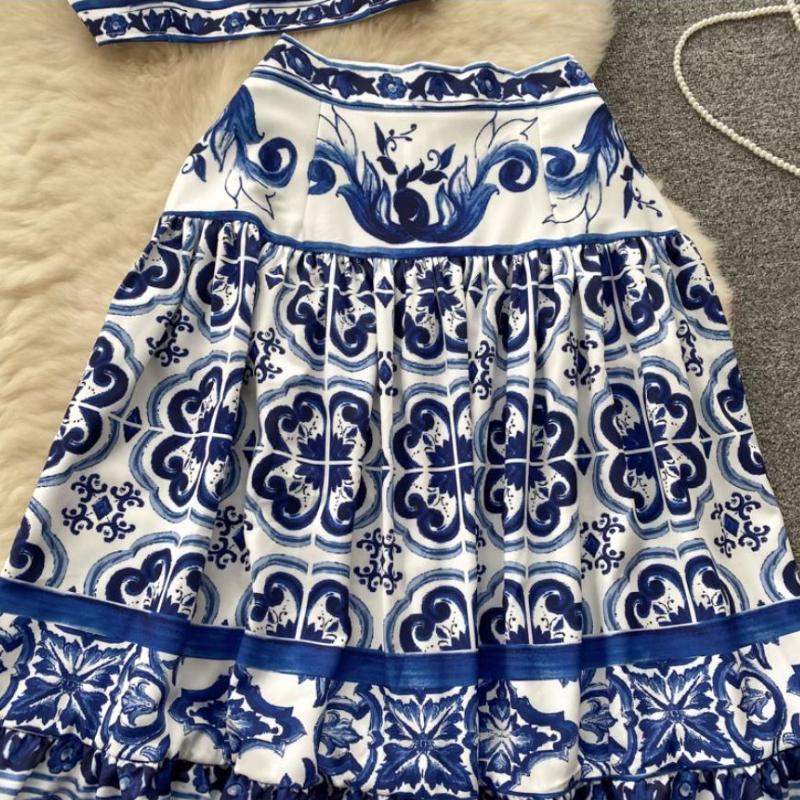 Elegant Porcelain Pattern Two Piece Set Women Flower Print Short Crop Top Pleated Maxi Skirt Suits Female Patchwork Vintage Strap Sets 2024