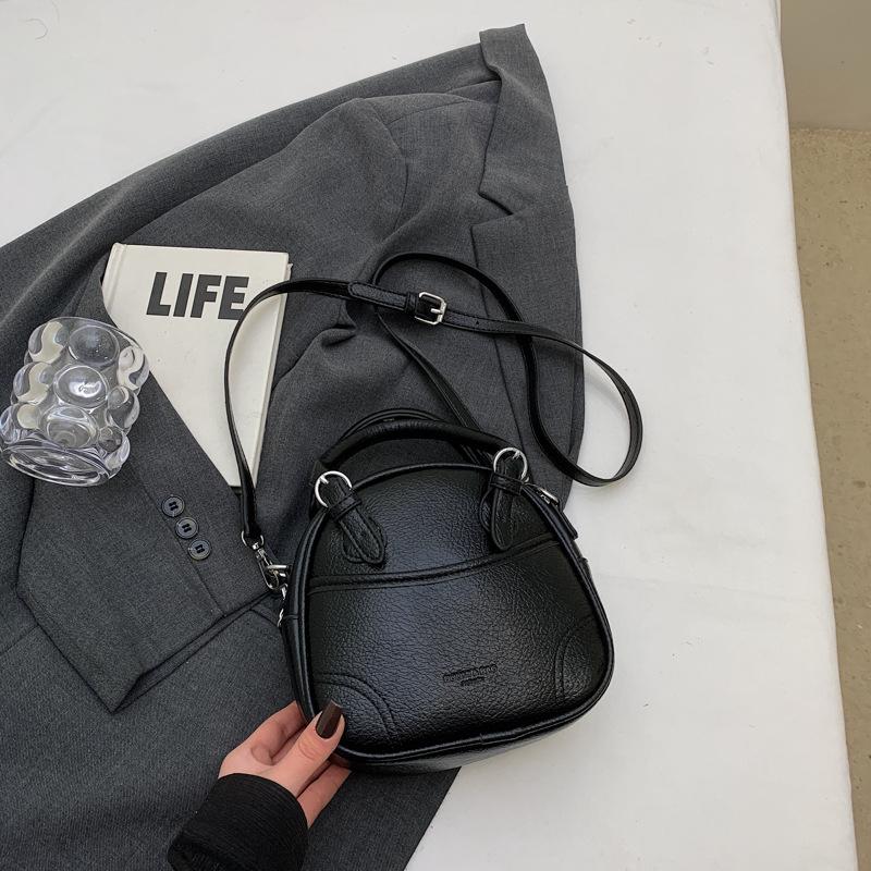 

Small bag women s summer new fashion niche messenger bag portable small bag