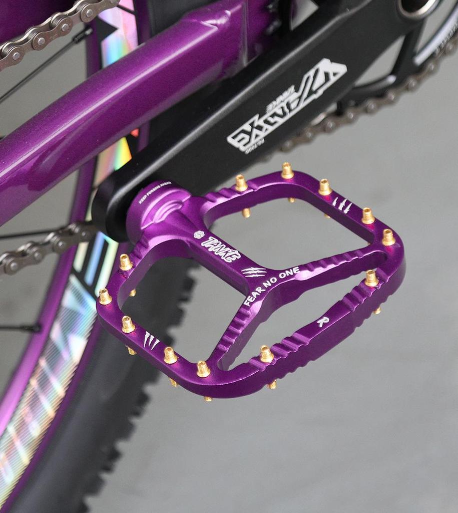 TANKE Lightweight Mountain Bike Pedals - Carbon Fiber, Anti-Slip, Waterproof, Wear-Resistant, Universal Fit