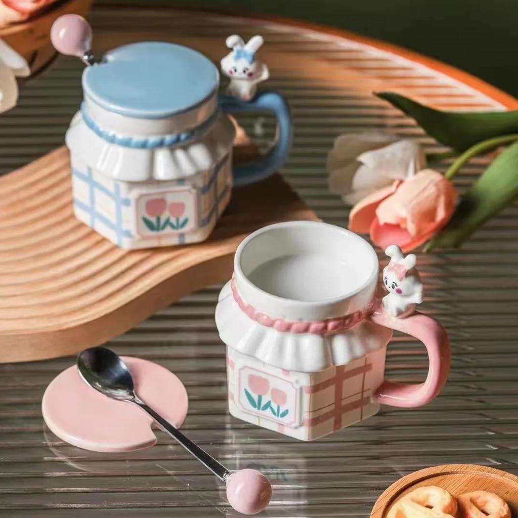 Wholesale 3D Rabbit Relief Mug With Spoon Coffee Cup Cups Drinkware Ceramics & Pottery Mug for Tea Couple Gift Ceramic Mugs Go