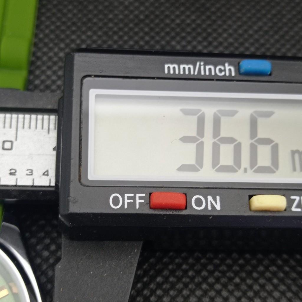 REFURBISHED VINTAGE SEIKO 5 AUTOMATIC JAPAN MENS D/D GREEN WATCH 603-a313722-9 SKU603-a313722