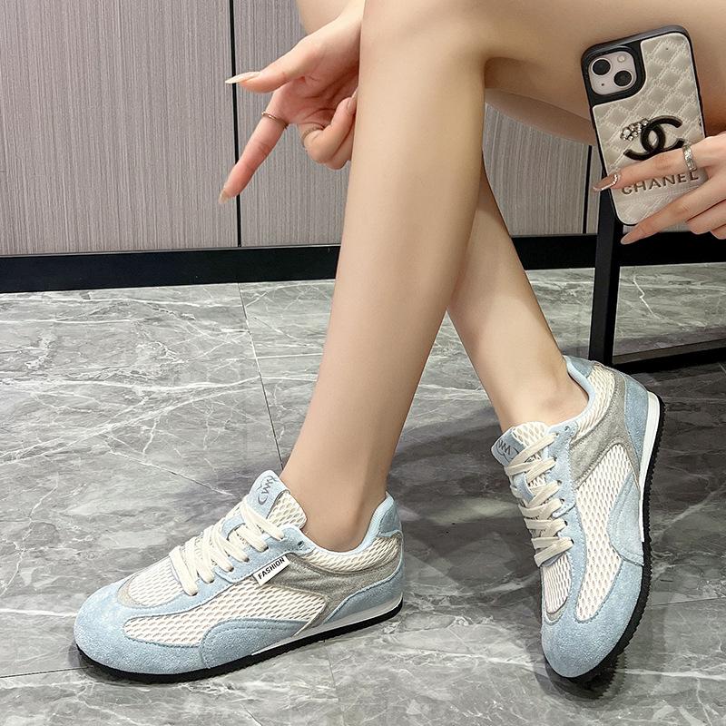 Korean version of the popular mesh breathable sports and leisure shoes women's autumn 2025 new niche lace-up flat-bottomed German training shoes