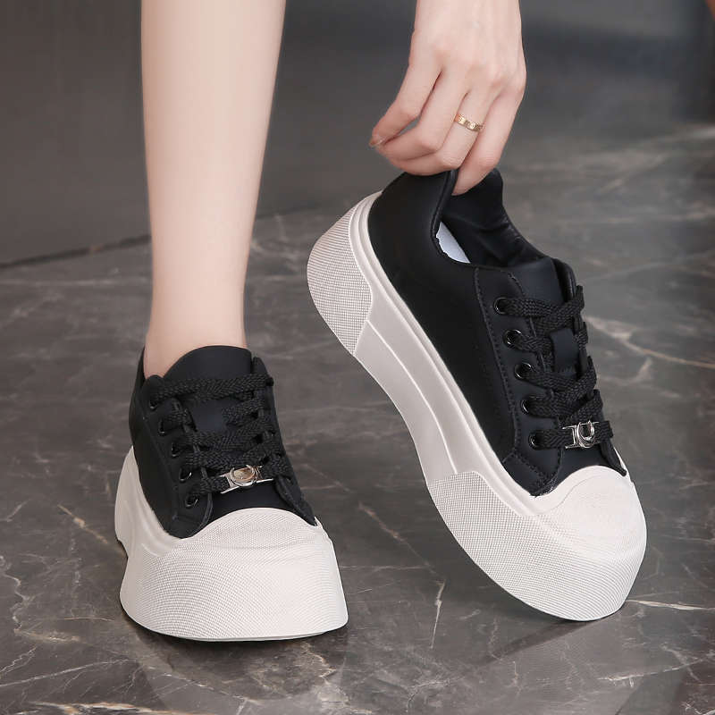 European Station Biscuit Shoes Women's Little White Shoes 2025 Spring New Muffin Thick Sole Heightening Casual Sports Board Shoes European Goods