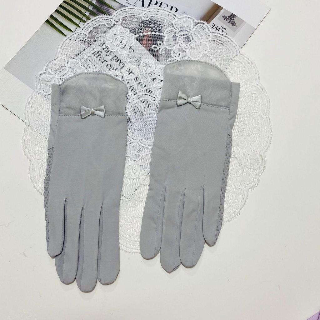 Women's Ice Silk UV Protection Gloves - Thin, Non-Slip, Touchscreen-Ready for Summer Cycling & Driving