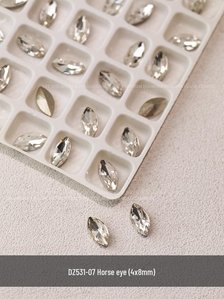 

Мигающие украшения для ногтей: Прозрачное бриллиантовое сердце, капля воды, квадрат, бабочка аксессуары