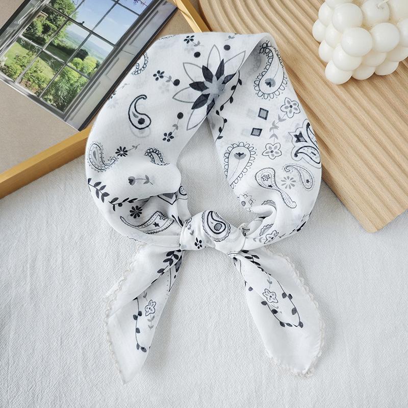 Thin Cotton and Linen Small Square Scarf Fresh and Breathable Women's Soft Literary and Decorative Small Silk Scarf Summer Scarf Women's Versatile